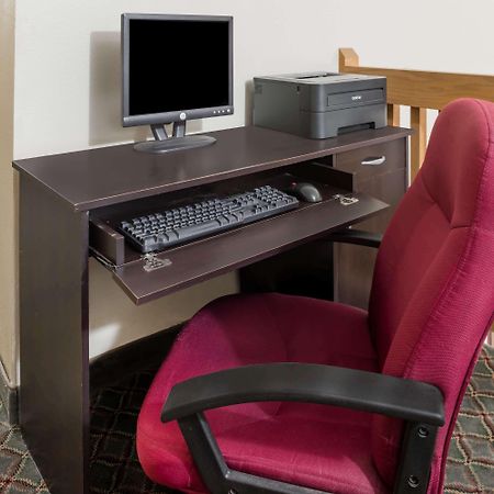 Super 8 By Wyndham West Plains Motel Екстериор снимка