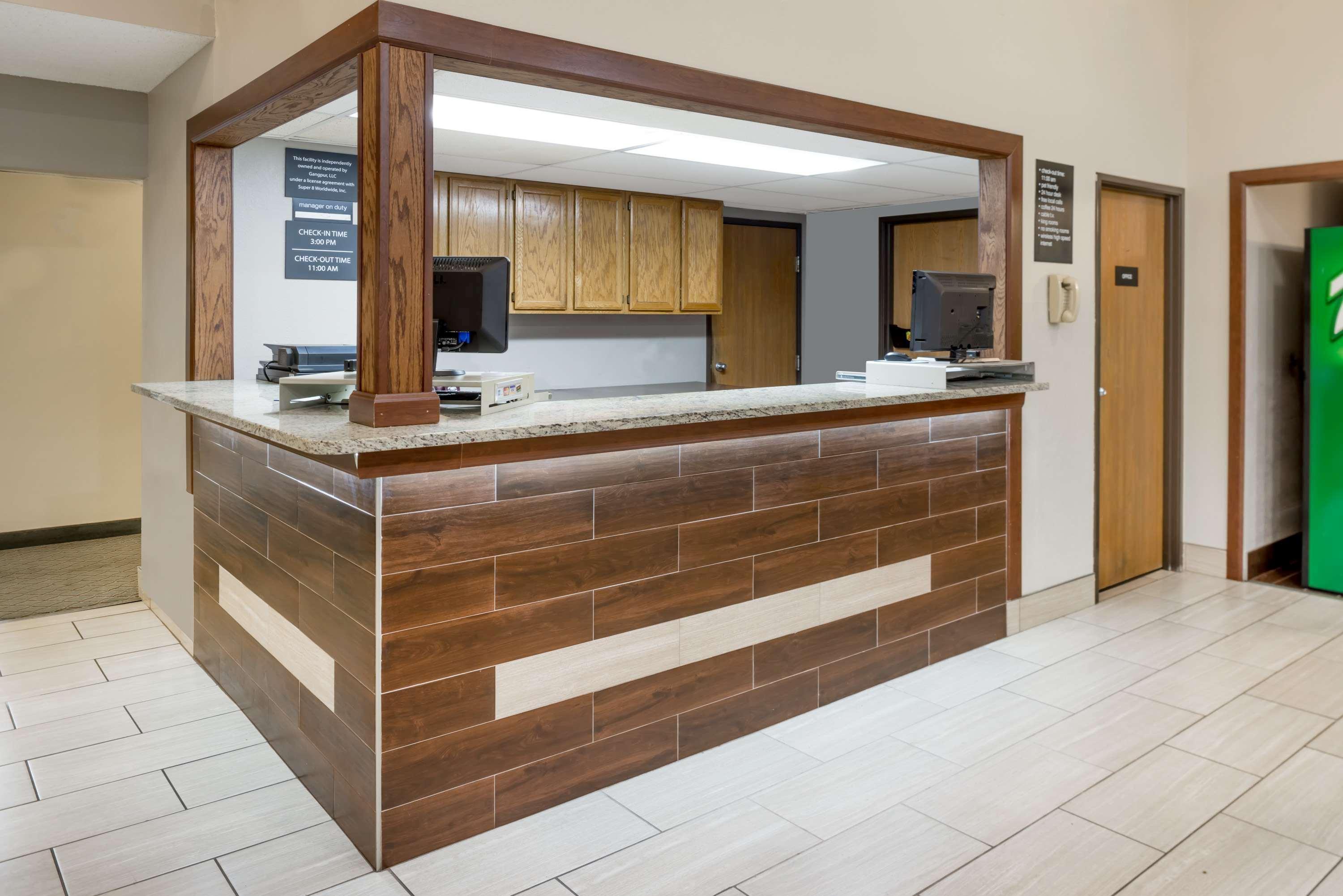 Super 8 By Wyndham West Plains Motel Екстериор снимка