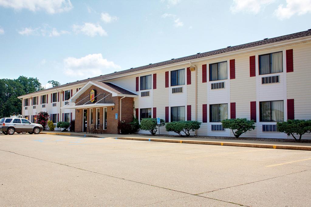 Super 8 By Wyndham West Plains Motel Екстериор снимка