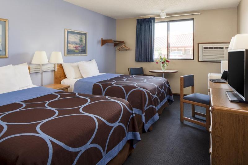 Super 8 By Wyndham West Plains Motel Екстериор снимка